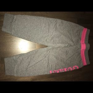 Women’s Guess Sweats / Capri pants